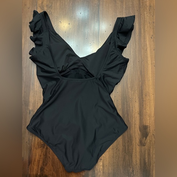 DKNY Ruffle-Trim One-Piece Swimsuit Size XXL Black Tummy Control Modest Pool - Picture 2 of 14